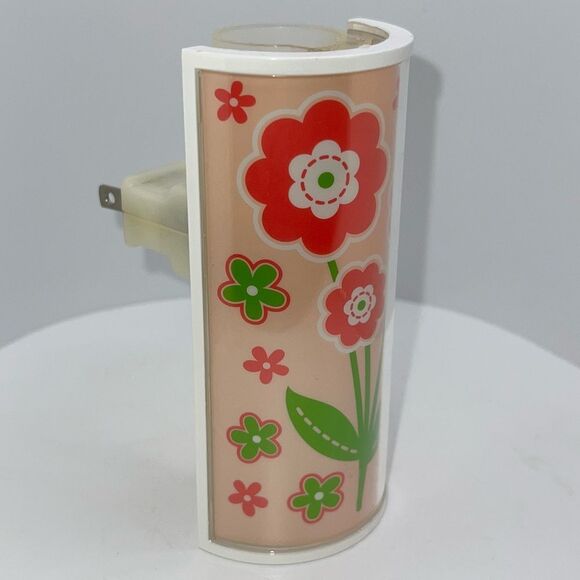 Wallflower Plug-in Night Light ~ White Barn Candle Co. ~ Pink & Floral ~ EUC - Picture 2 of 5